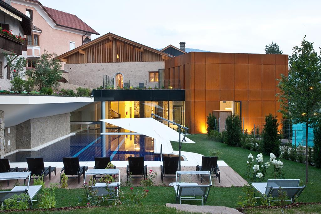 Grüner Baum Regio Dolomieten