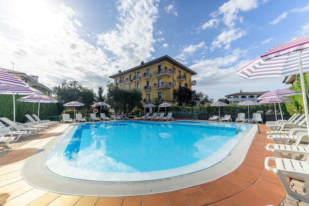 Bella Peschiera Regio Gardameer